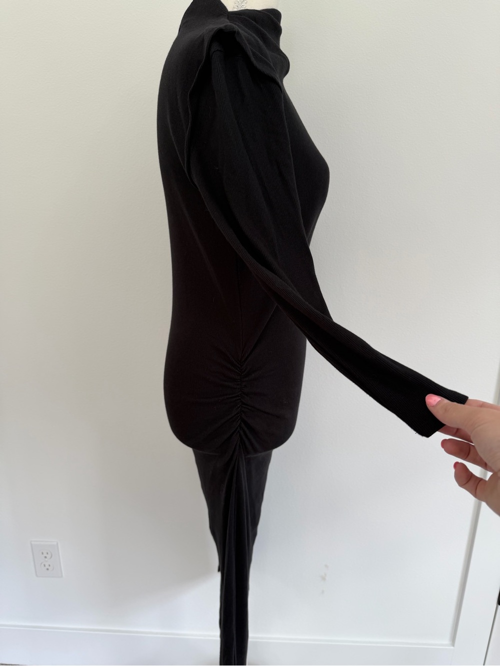 Michael Stars Black Ribbed Power Shoulder Mock Neck Midi Dress Size Medium - Picture 3 of 6